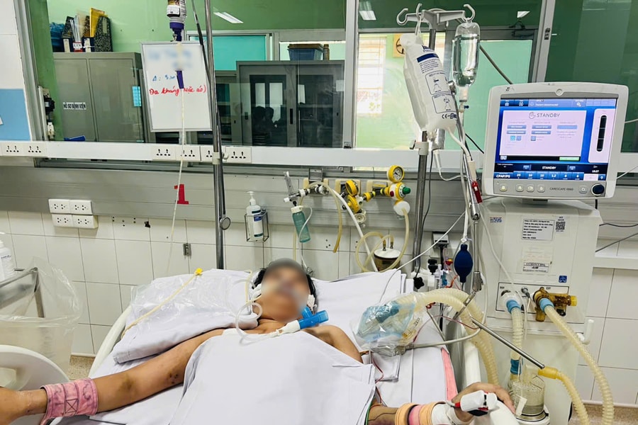 TP. Hồ Chí Minh: Sốt xuất huyết Dengue diễn tiến nặng ở người trẻ khoẻ mạnh, bác sĩ cảnh báo