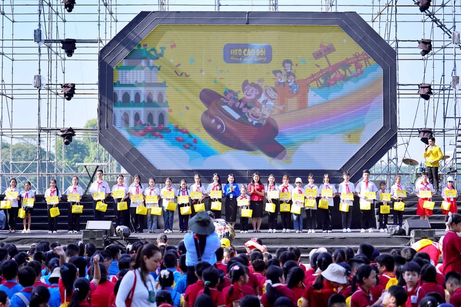 Uơm mầm tri thức và khơi nguồn sáng tạo cho thế hệ tương lai