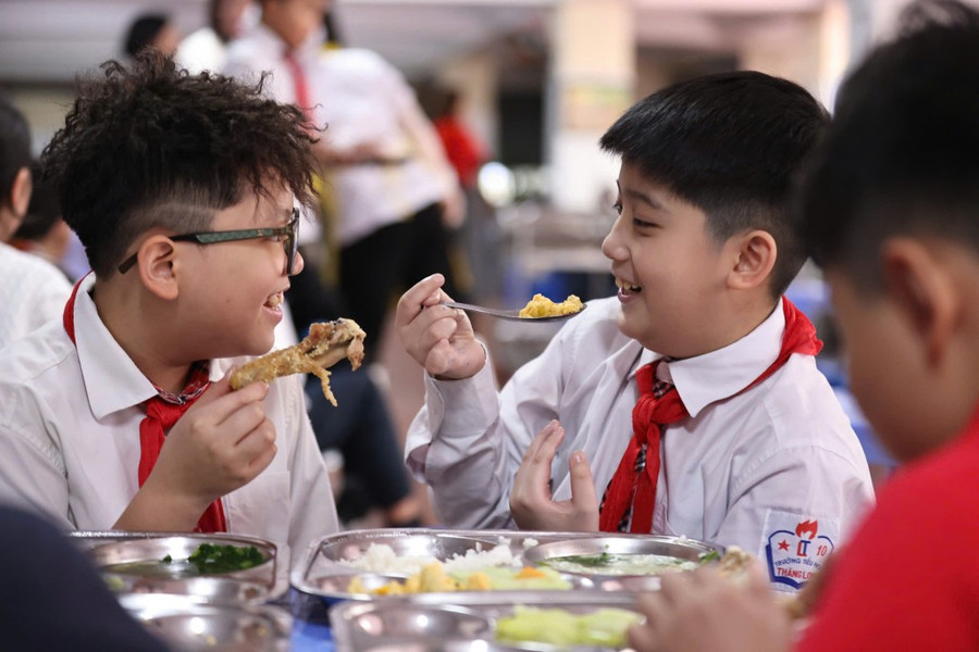 Dự kiến học sinh vùng khó khăn được hỗ trợ 1,17 triệu đồng/tháng tiền ăn bán trú