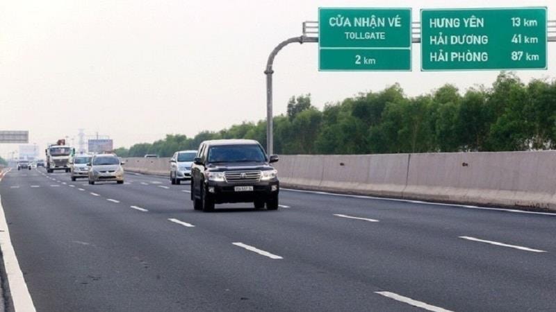 Từ 15/8, thí điểm cấm ô tô tải lưu thông tại làn 1 cao tốc Hà Nội - Hải Phòng