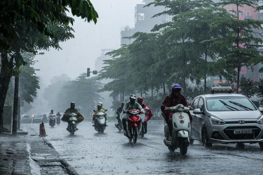 Dự báo thời tiết ngày 3/8: Bắc Bộ tiếp diễn mưa dông