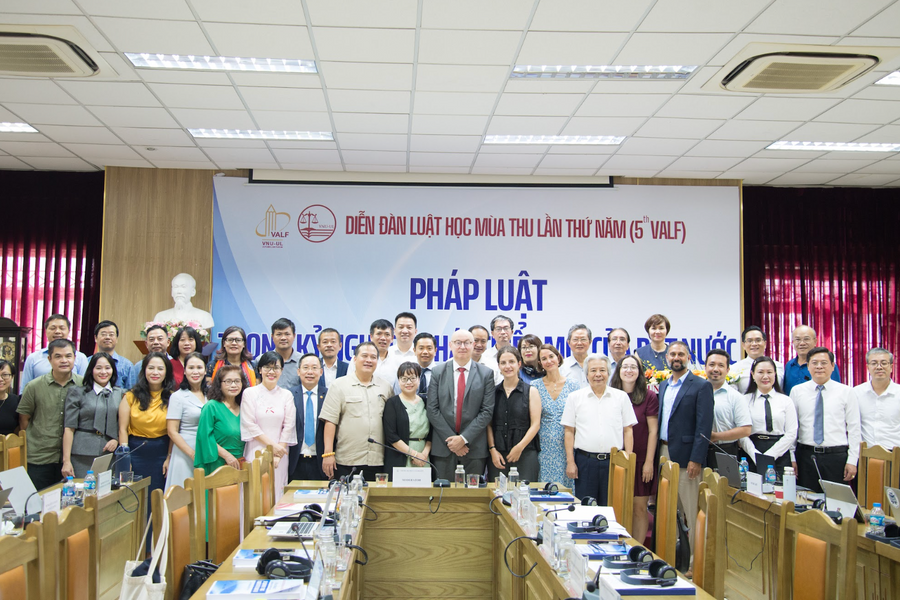 Pháp luật trong bối cảnh phát triển mới: Thách thức trong kỷ nguyên trí tuệ nhân tạo