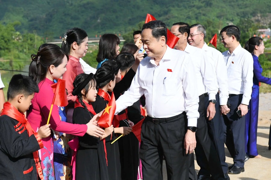 Mùa Thu nay khác rồi…*