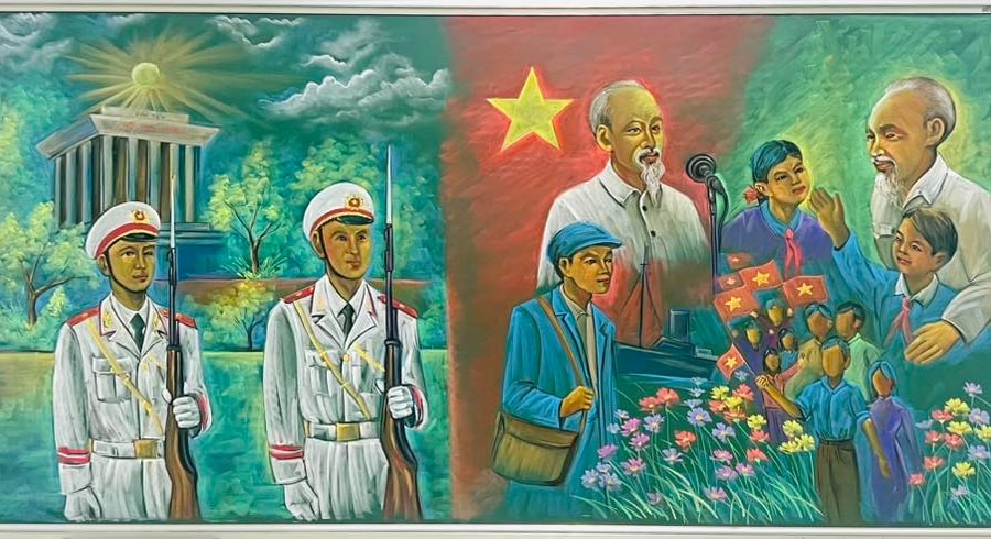 Thầy giáo vẽ tranh Bác Hồ đọc Tuyên ngôn Độc lập bằng phấn màu gây "sốt" mạng xã hội