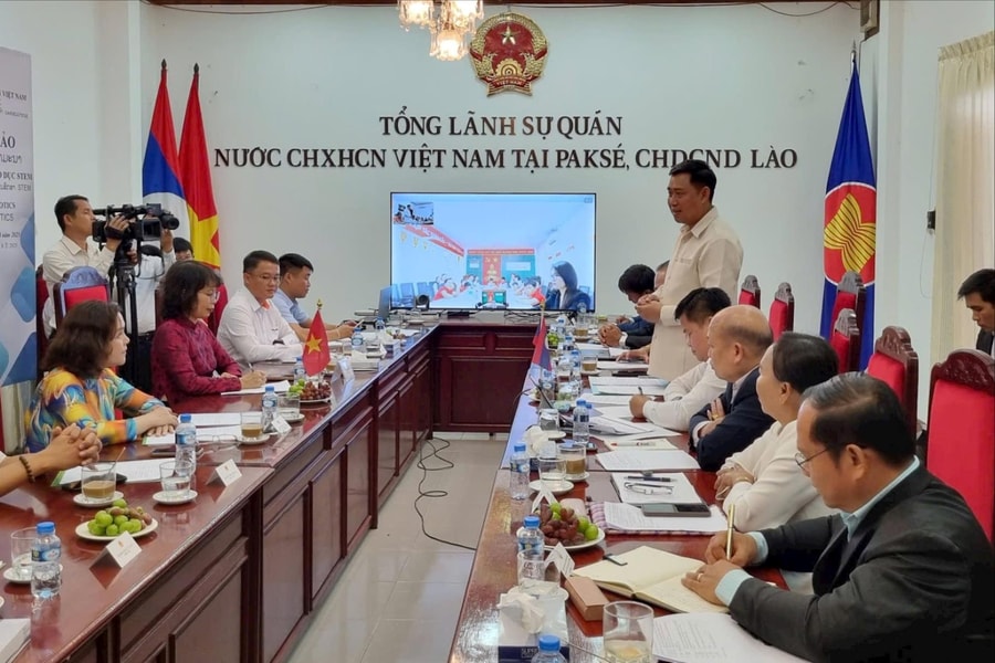 Việt Nam hỗ trợ Lào thúc đẩy giáo dục STEM