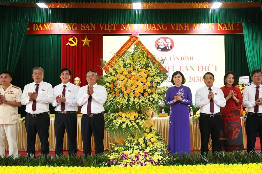 Bắc Ninh: Tập trung nguồn lực, phấn đấu đến năm 2030 xã Tân Dĩnh cơ bản hoàn thành các tiêu chí trở thành phường