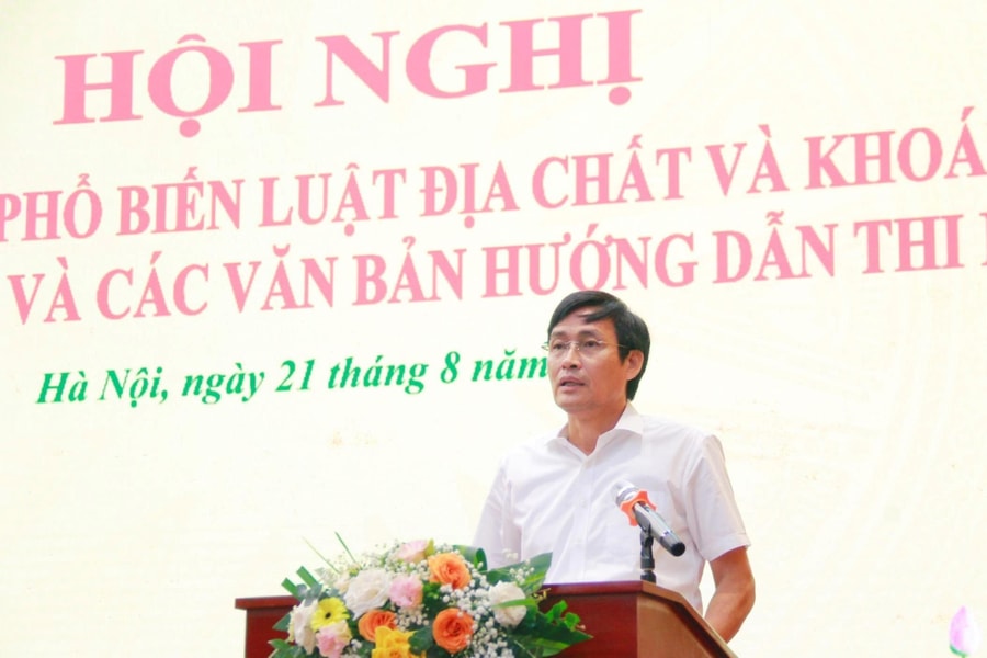 Hội nghị tuyên truyền, phổ biến Luật Địa chất và Khoáng sản và các văn bản hướng dẫn thi hành