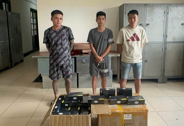 Khởi tố 3 đối tượng trong vụ trộm cắp 138 máy tính tại sân bay Nội Bài