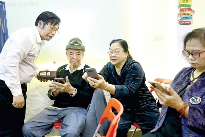 Bài 2: Khi đảng viên tiên phong “gieo hạt số” giữa cộng đồng