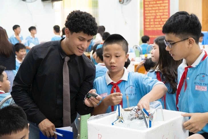 TP. Hồ Chí Minh: Ứng dụng AI, thực tế ảo vào dạy học tiếng Anh