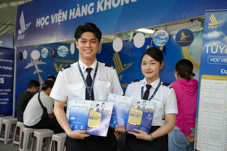 Điểm chuẩn Học viện Hàng không Việt Nam năm 2025 dao động từ 18 - 27 điểm