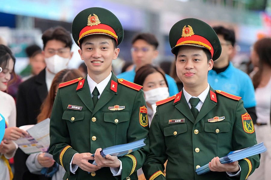 Điểm chuẩn đại học 2025 của 20 trường quân đội, ngành cao nhất là 30 điểm