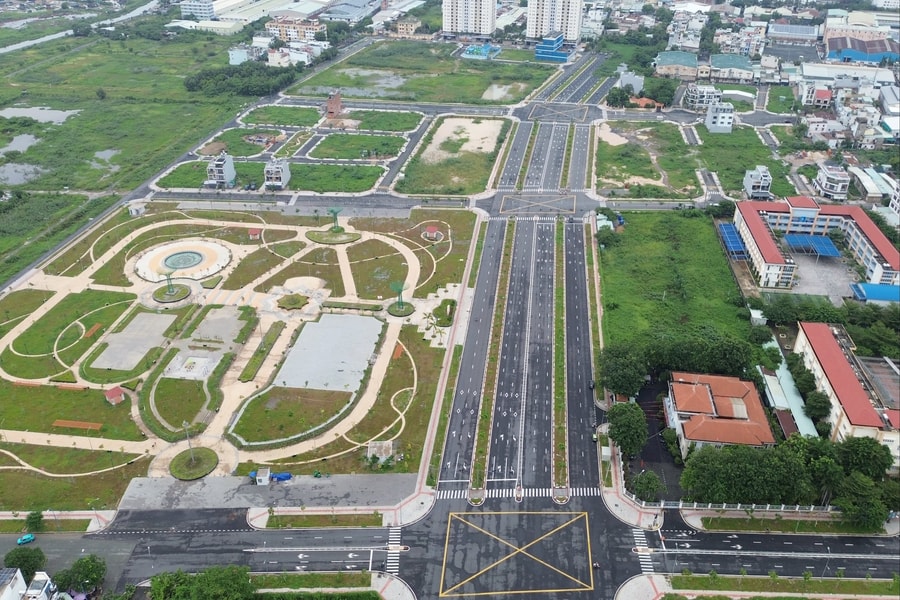 Xây thêm trường học, mở rộng đường, kiến tạo diện mạo đô thị mới tại phường Đông Hưng Thuận, TP. Hồ Chí Minh