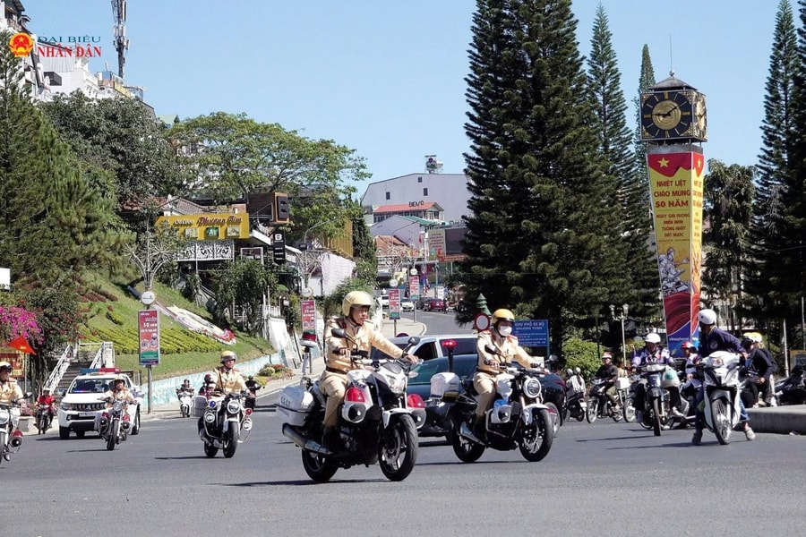 Công an Lâm Đồng tập huấn nghiệp vụ công tác đăng ký xe