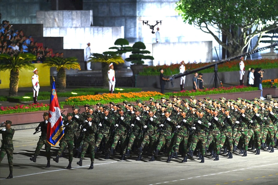 Triển khai cấm đường, hạn chế phương tiện lưu thông từ 12h30 ngày 24/8 để phục vụ tổng hợp luyện lần 2 đại lễ A80