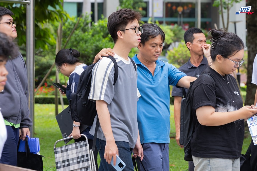 Trường Đại học Sư phạm Kỹ thuật TP.Hồ Chí Minh và Trường Đại học Khoa học Sức khỏe công bố điểm chuẩn năm 2025 dao động từ 18 - 29,57 điểm