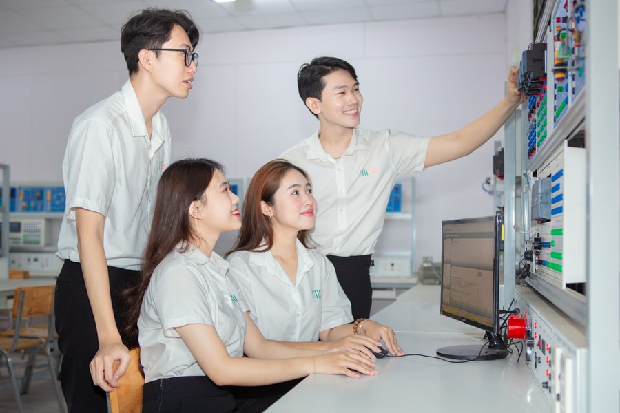 Điểm chuẩn năm 2025 của Trường Đại học Giao thông vận tải và Trường Đại học Mở TP. Hồ Chí Minh