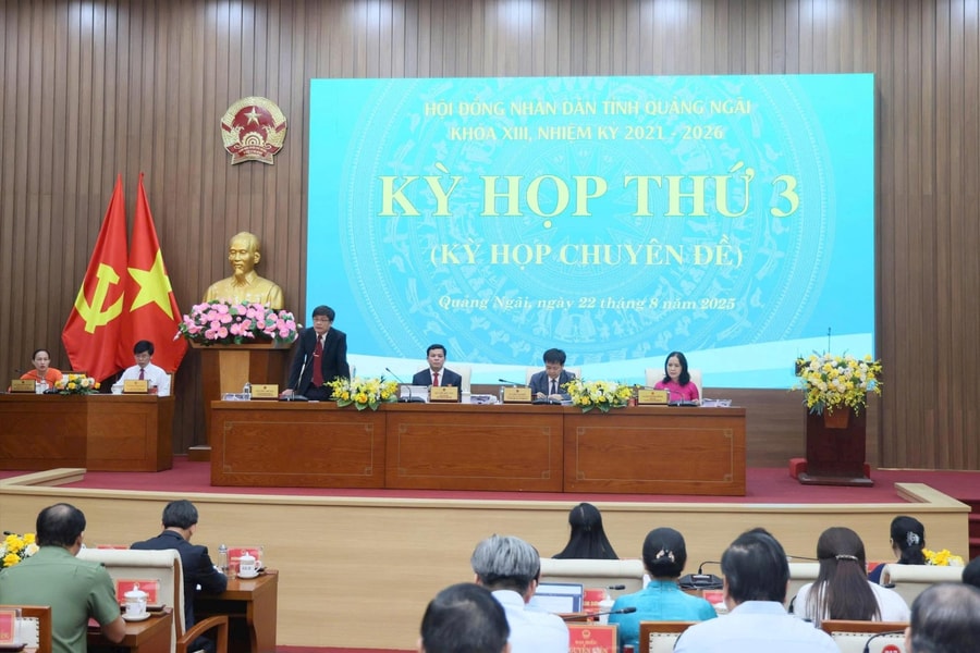 Xúc tiến Đề án phát triển Lý Sơn thành trung tâm du lịch biển - đảo