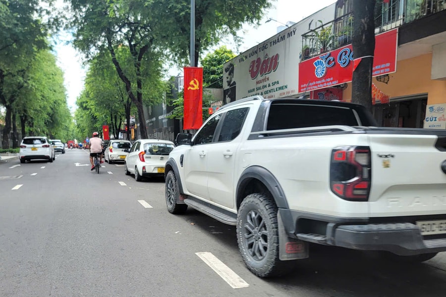 TP. Hồ Chí Minh: Kiến nghị xây dựng đề án quản lý sử dụng lòng đường, vỉa hè và phần mềm thu phí