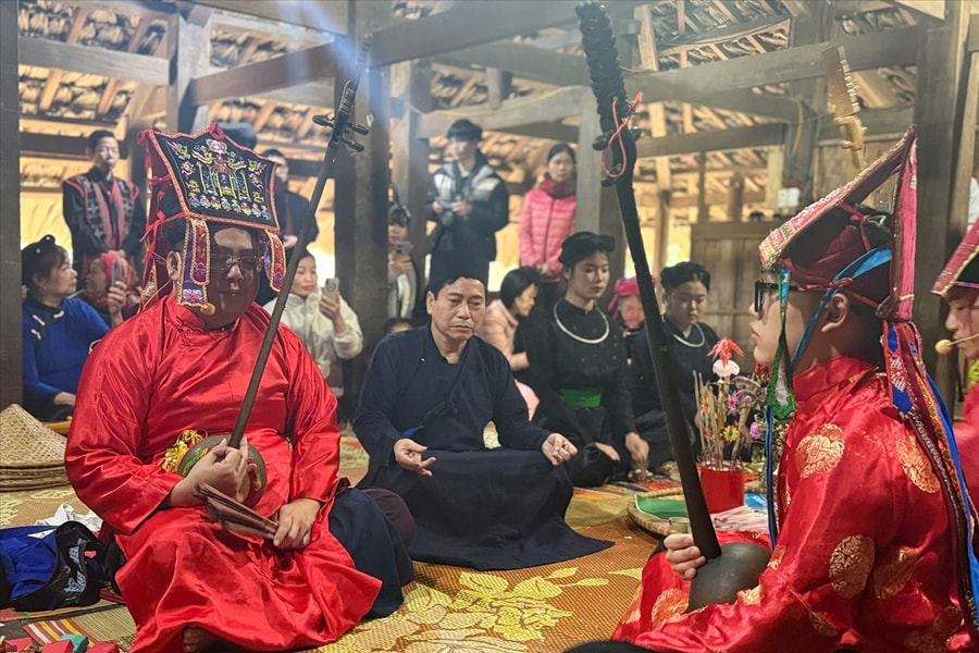 Nghệ nhân Nhân dân, Nghệ nhân Ưu tú được trợ cấp và hỗ trợ kinh phí truyền dạy