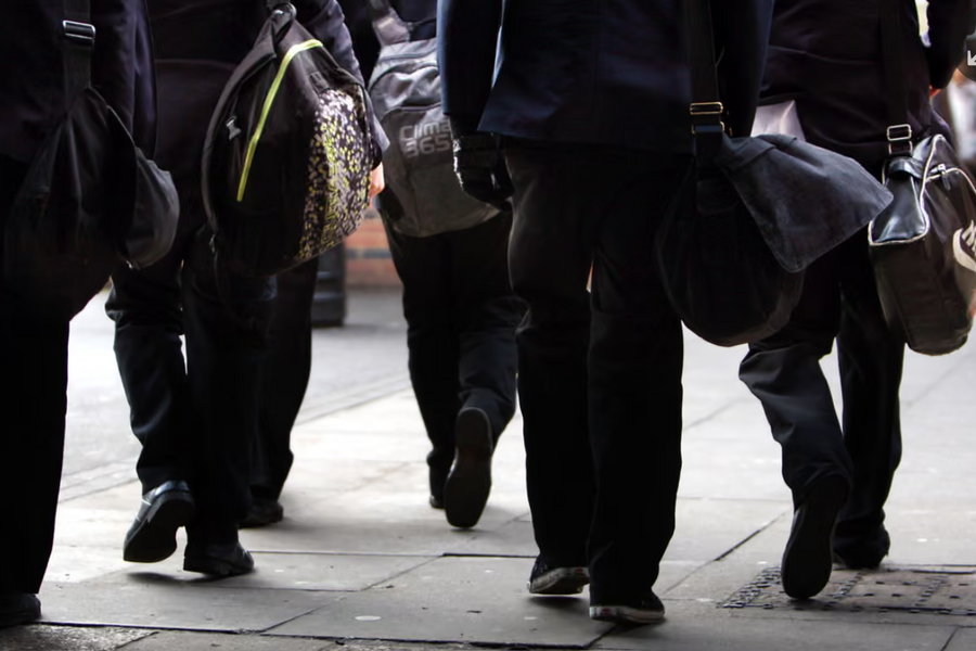 Bạo lực học đường đẩy hàng nghìn trẻ em Scotland về học tại nhà