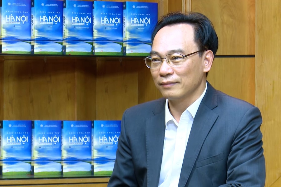 Thứ trưởng Bộ GD-ĐT: Điểm chuẩn đại học 2025, không có "điểm ảo", chỉ có phân hóa thật