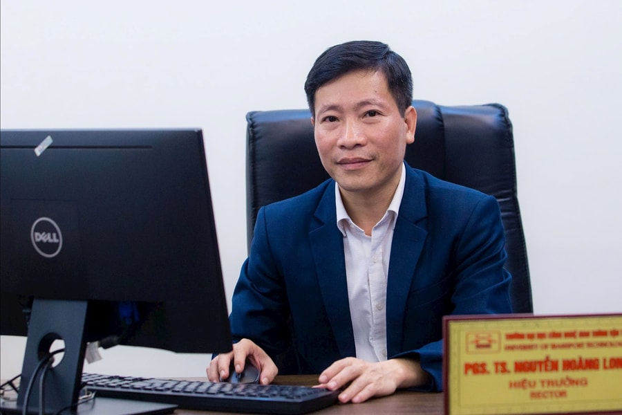 Hiệu trưởng Trường Đại học Công nghệ GTVT gửi thư chúc mừng các tân sinh viên Khóa 76