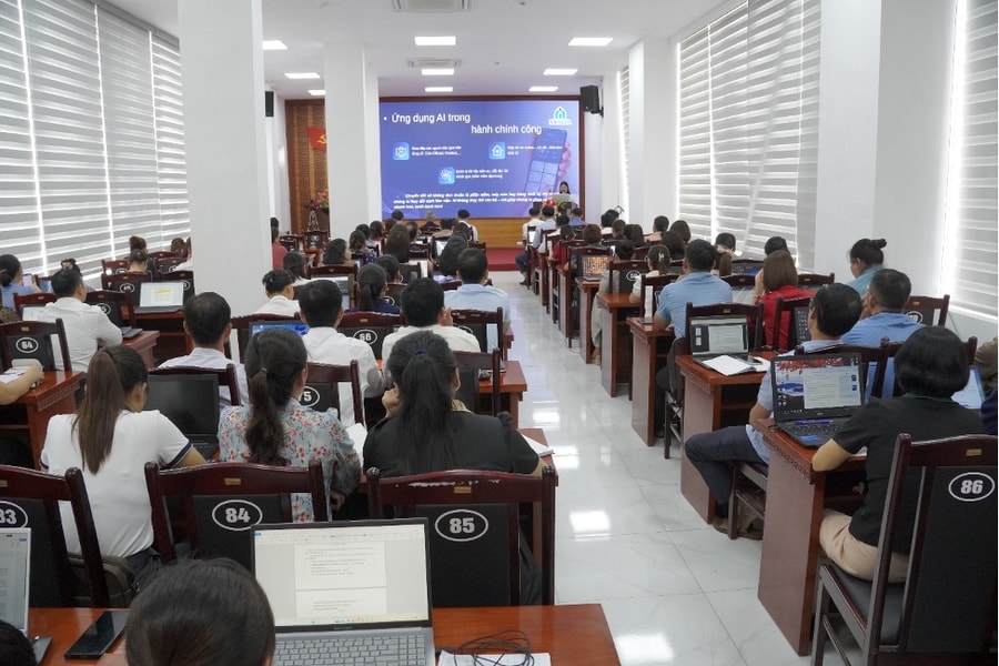 Phường Mường Lay, Điện Biên tổ chức đào tạo AI cho cán bộ địa phương