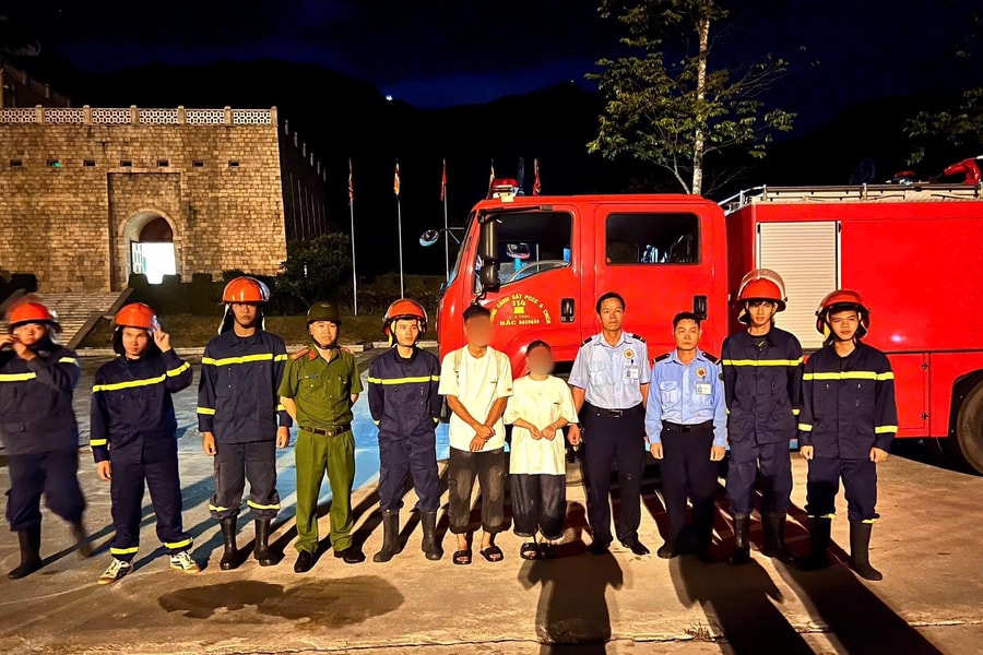 Bắc Ninh: Công an xã Tây Yên Tử phối hợp giải cứu thành công 2 du khách lạc trong rừng rậm