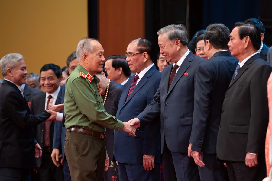Khơi dậy niềm tự hào, trách nhiệm vững vàng trong kỷ nguyên mới