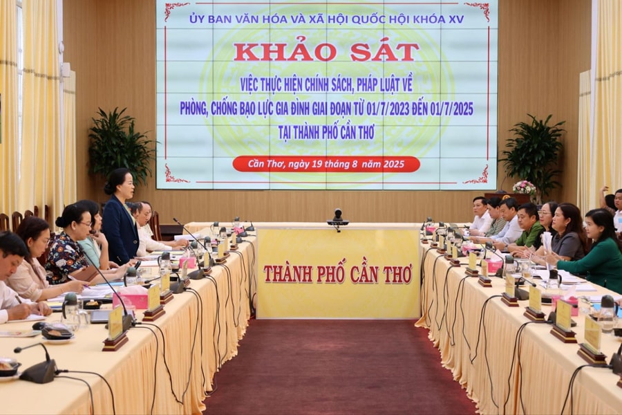 Lan tỏa thông điệp tích cực, đẩy lùi bạo lực gia đình