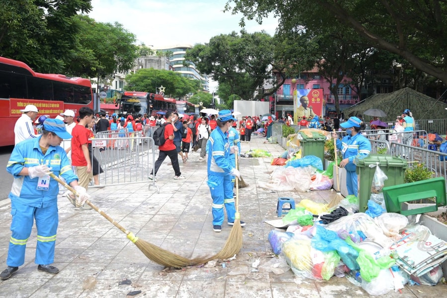 Hà Nội: Tăng cường công tác đảm bảo an ninh, trật tự, vệ sinh môi trường hướng tới Đại lễ
