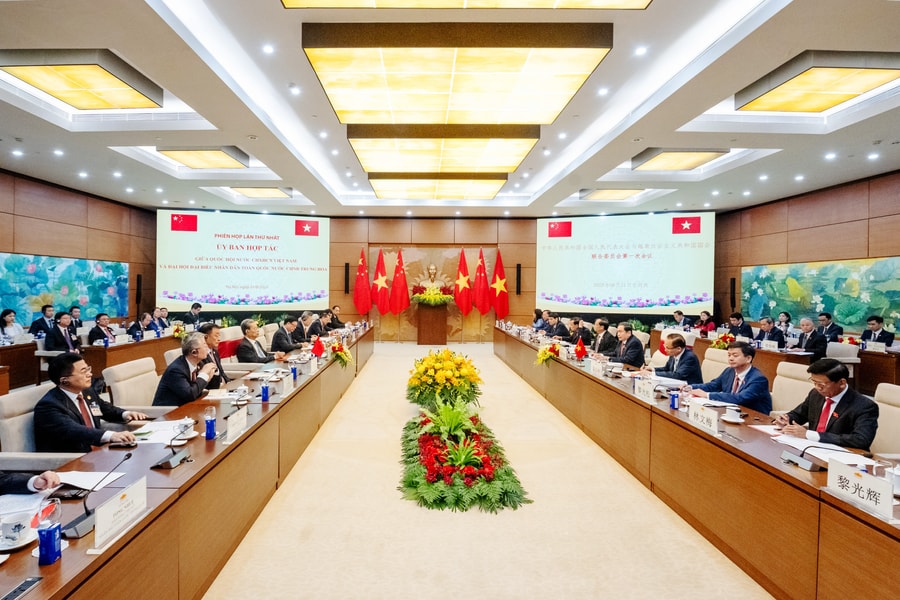 Chủ tịch Quốc hội Trần Thanh Mẫn và Ủy viên trưởng Nhân đại toàn quốc Trung Quốc chủ trì Phiên họp đầu tiên Ủy ban hợp tác liên nghị viện Việt Nam - Trung Quốc