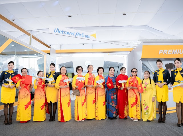 Dấu ấn Vietravel Airlines tại Triển lãm thành tựu Đất nước: Khẳng định khát vọng cất cánh từ vùng trời quốc gia