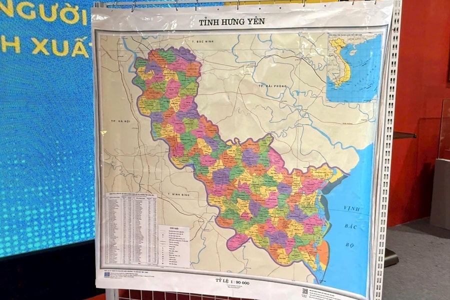 Ra mắt các ấn phẩm “Bản đồ Việt Nam 34 tỉnh, thành”