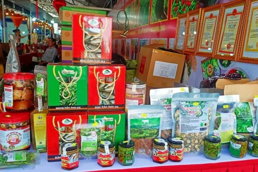 Có nên tổ chức bình chọn ở cấp xã?