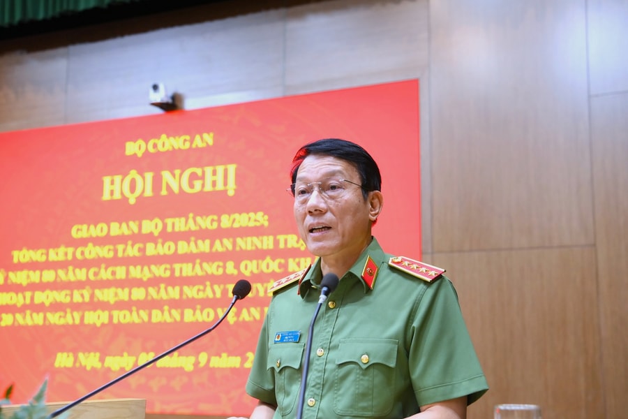 Hoàn thành tốt nhiệm vụ bảo vệ tuyệt đối an ninh, an toàn chuỗi sự kiện kỷ niệm 80 năm Cách mạng Tháng Tám thành công và Quốc khánh 2/9