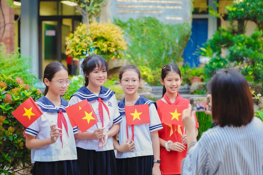 Những khoản tiền nhà trường được phép thu trong năm học mới