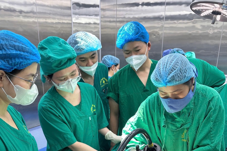 Thanh Hóa: Kích hoạt báo động đỏ, cứu sống mẹ con sản phụ nguy kịch