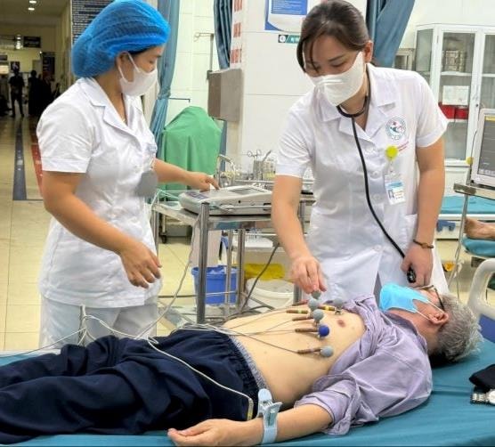 Bộ Y tế đề nghị luân chuyển, điều động bác sĩ về trạm y tế xã, đáp ứng chính quyền địa phương 2 cấp