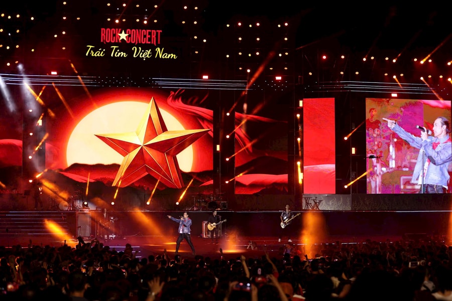 Sôi động “Rock Concert - Trái tim Việt Nam”