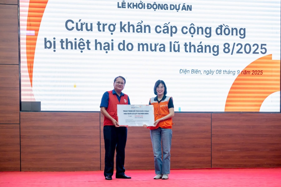 Đồng hành cùng Điện Biên vượt qua mưa lũ