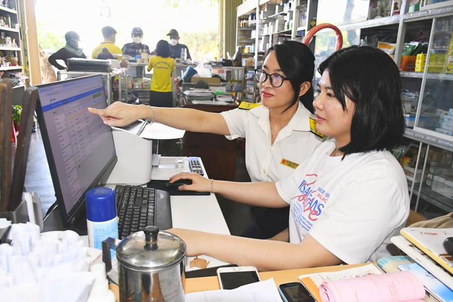 TP. Hồ Chí Minh: Đẩy mạnh tuyên truyền, hỗ trợ hộ kinh doanh chuyển sang dùng hóa đơn điện tử, tự kê khai thuế