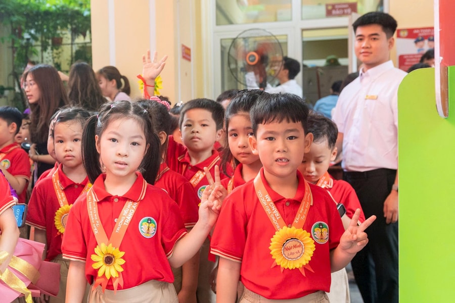 Hà Nội: Bảo đảm cơ sở vật chất và thiết bị dạy học, sẵn sàng cho năm học mới