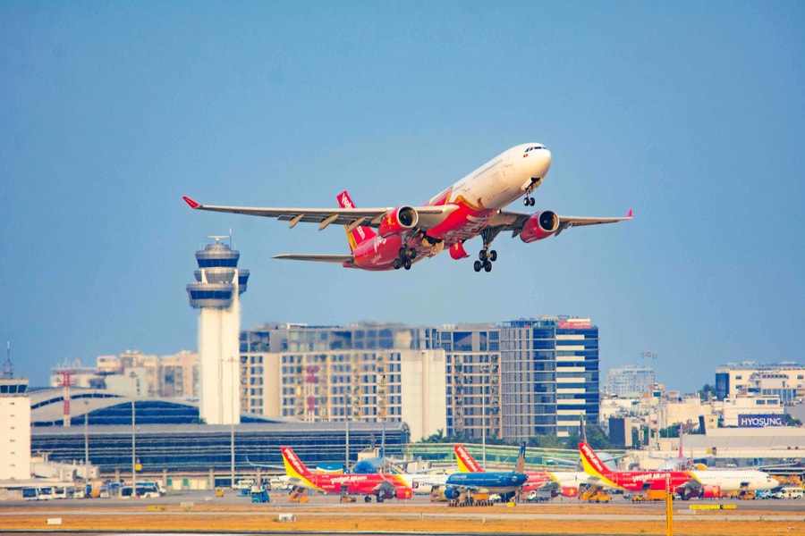 Vietjet được vinh danh Top hãng hàng không bền vững toàn cầu 2025