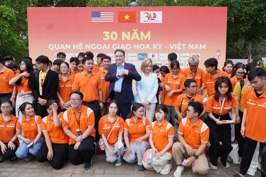 Chương trình giao lưu hữu nghị Việt Nam - Hoa Kỳ tại Cần Thơ