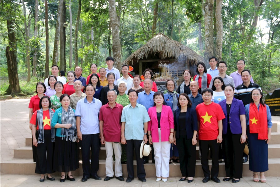 Kế thừa, tiếp nối xứng đáng truyền thống vẻ vang của Quốc hội