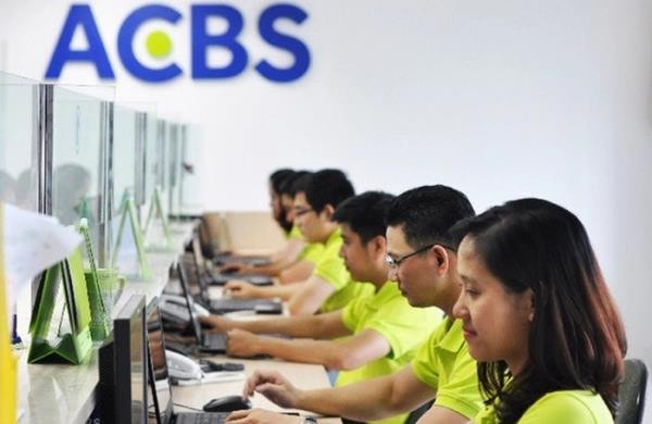 ACBS "ăn phạt" vì công bố thông tin sai lệch