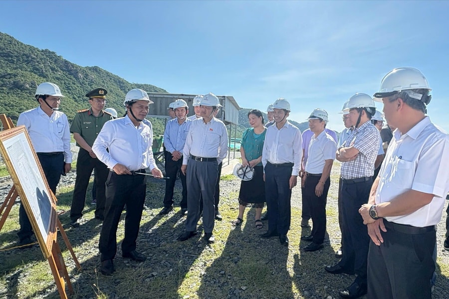 Đoàn giám sát của Quốc hội làm việc với UBND tỉnh Lâm Đồng