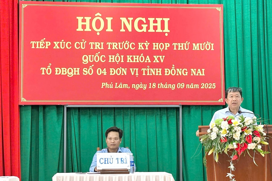 Đồng Nai: Tổ đại biểu Quốc hội đơn vị số 4 tiếp xúc cử tri xã Phú Lâm và La Ngà